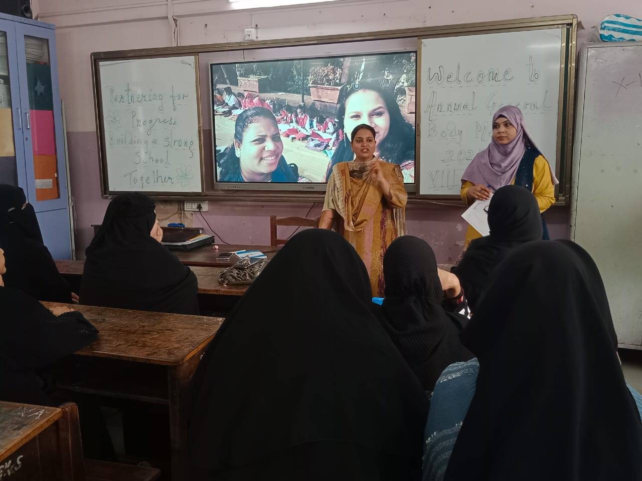 AGM 4